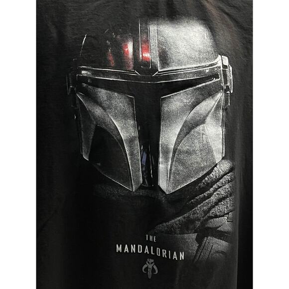 The Mandalorian Helmet Black T-Shirt Size 2XL - Picture 2 of 6